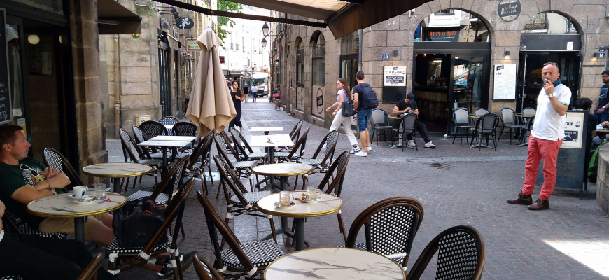 Le Pilori Café brasserie