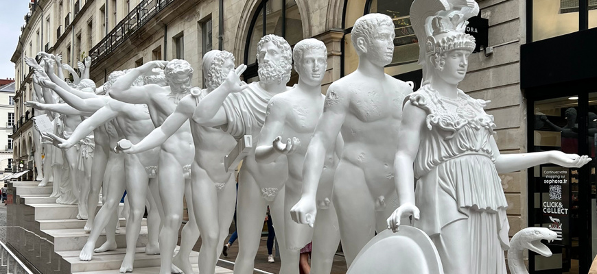 Le Voyage à Nantes - European Thousand-Arms Classical Sculpture Sculpture