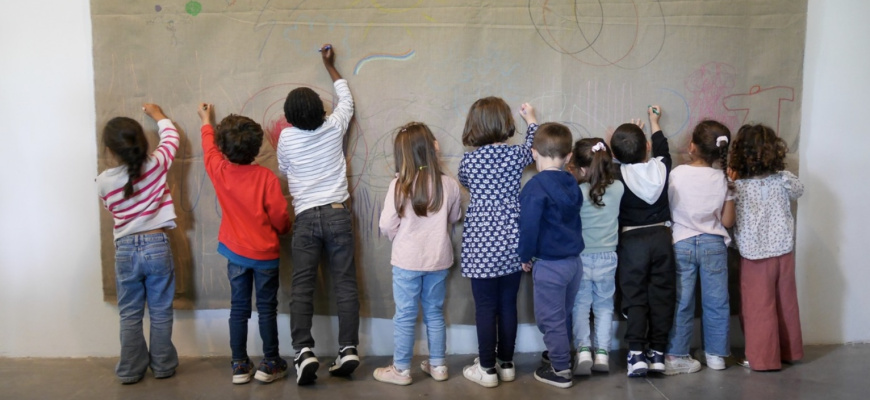Social mapping d'Oscar Murillo Art contemporain