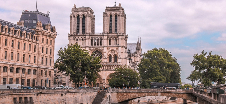 Notre-Dame de Paris, repenser l&#039;aménagement liturgique Rencontre