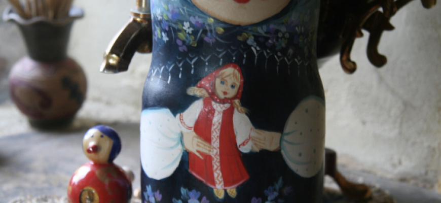 Décoration d’un objet artisanal : poupée russe… Atelier/Stage