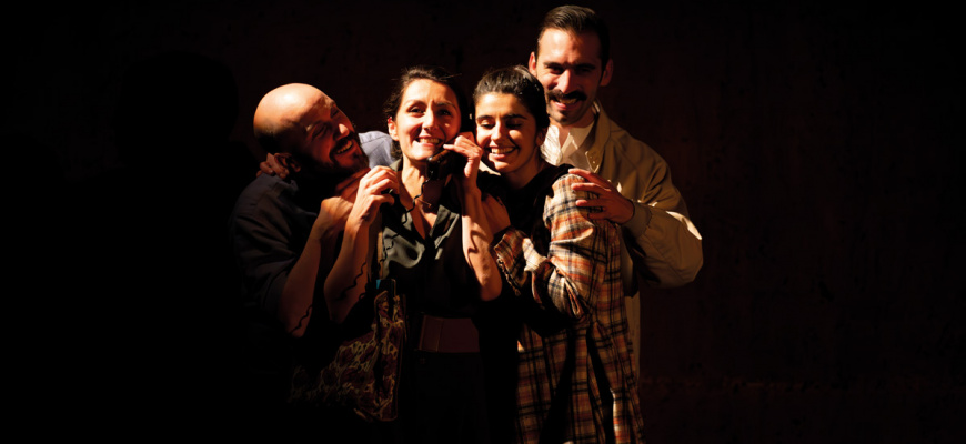 4211 km - Compagnie Nouveau Jour Théâtre
