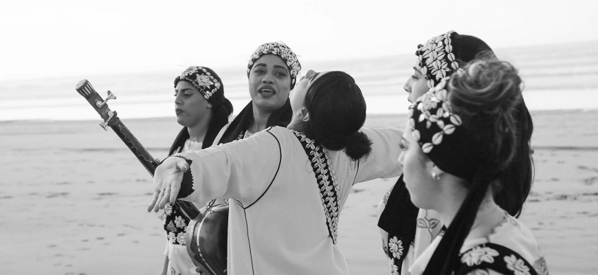 Asmâa Hamzaoui & BNAT Timbouktou Musique du monde