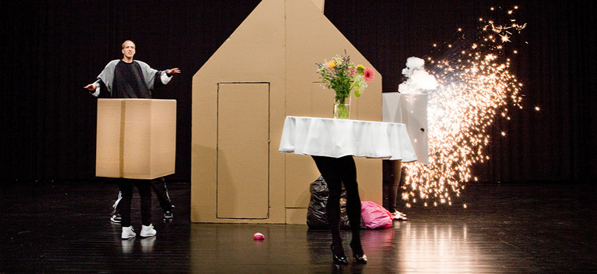 After All Springville - Miet Warlop Théâtre