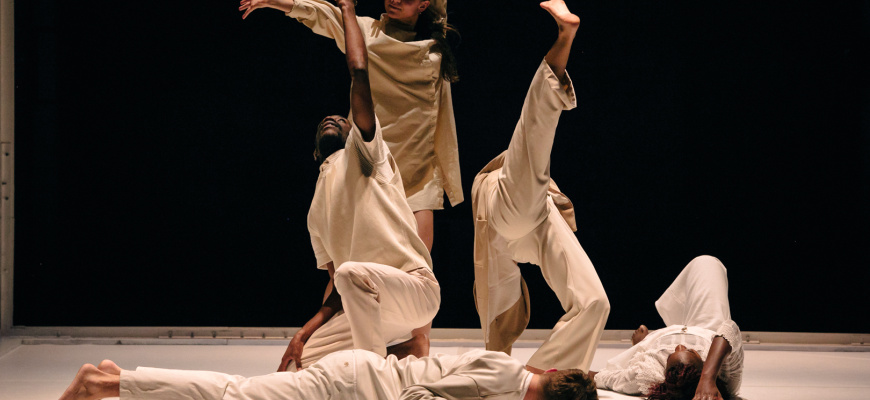 Candide 1.6 Danse