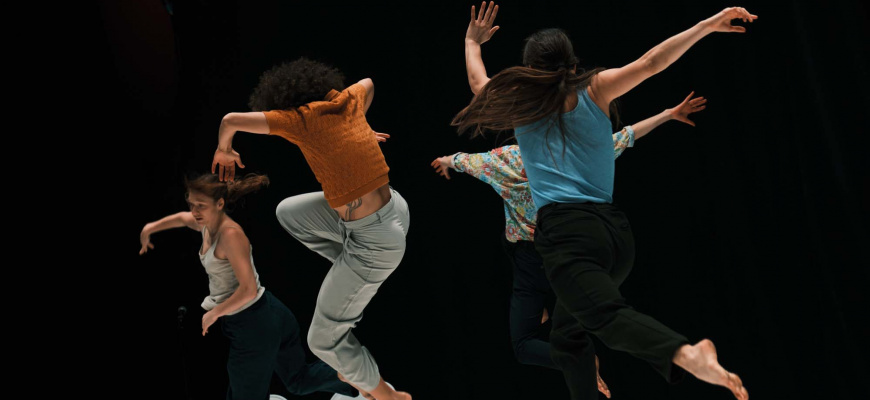 Des femmes respectables Danse