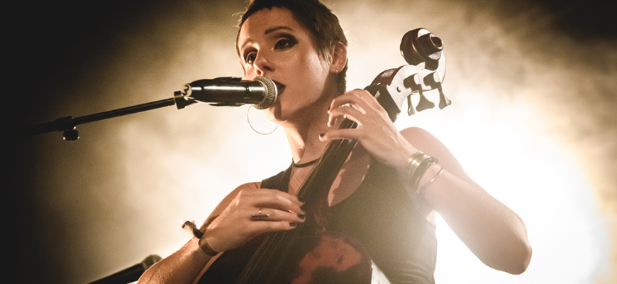 Hélène Piris Chanson