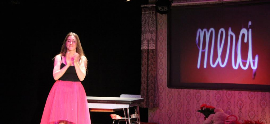 One woman show - Claire Traxelle dans &quot;Merci !&quot; Humour