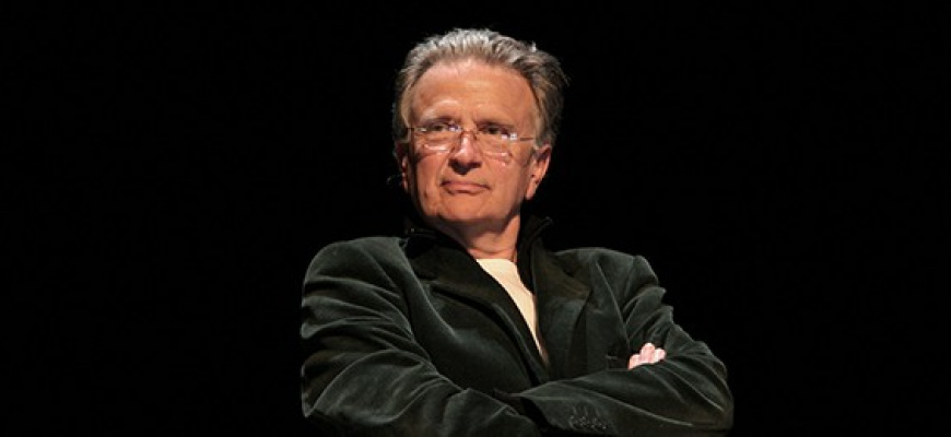 Architecture: Pierre Frey et la "nouvelle architecture vernaculaire"