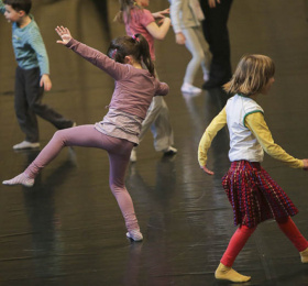 À Pieds Joints — Atelier parents-enfants