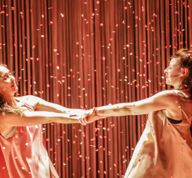 Les joues roses