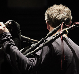 Erwan Keravec - Huit sonneurs pour Philip Glass