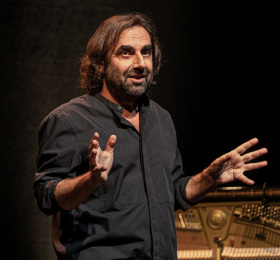André Manoukian