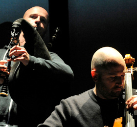 Image Comme souffler dans un violoncelle Jazz/Blues