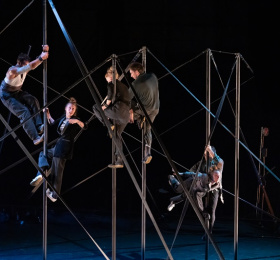 Mikado, petit récit d'effondrements