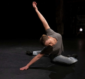 Les Chatouilles ou La Danse de la colère