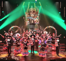 Image Les Roussipontains - La retraite dépasse les Borne ! Spectacle musical/Revue